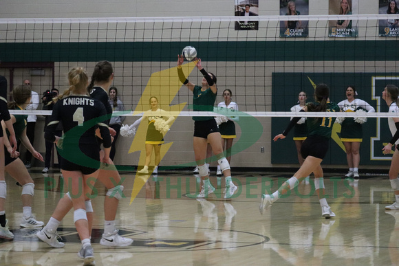 10-25 district vball vs southeast- clare (18)