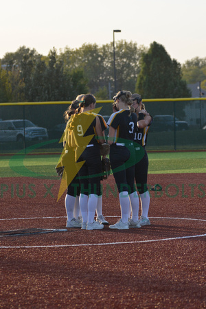 10-3 Varsity Softball vs Gretna (Laney) (9)