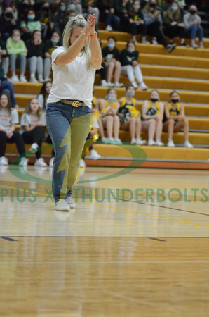 2-4 CSW Pep Rally- kid Clare (205)