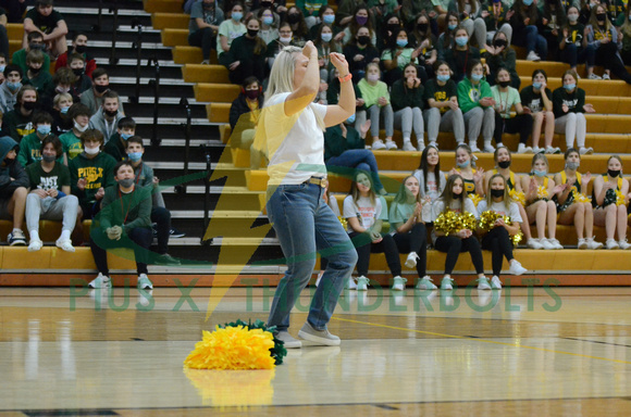 2-4 CSW Pep Rally- kid Clare (218)