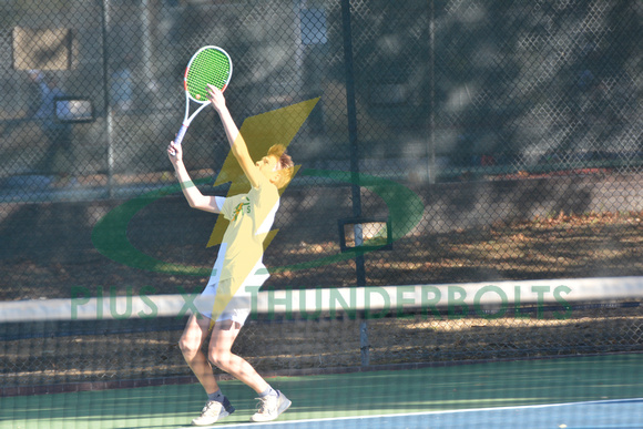 10-17 varsity boys tennis allie (76)