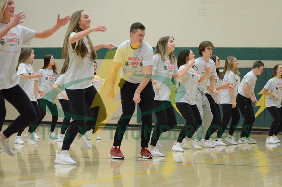 2-4 CSW Pep Rally- kid Clare (388)