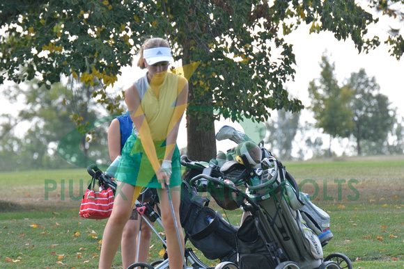 9-12 girls varsity golf allie (12)