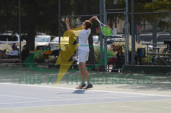 9-10 Varsity Boys Tennis McKenzie B (11)